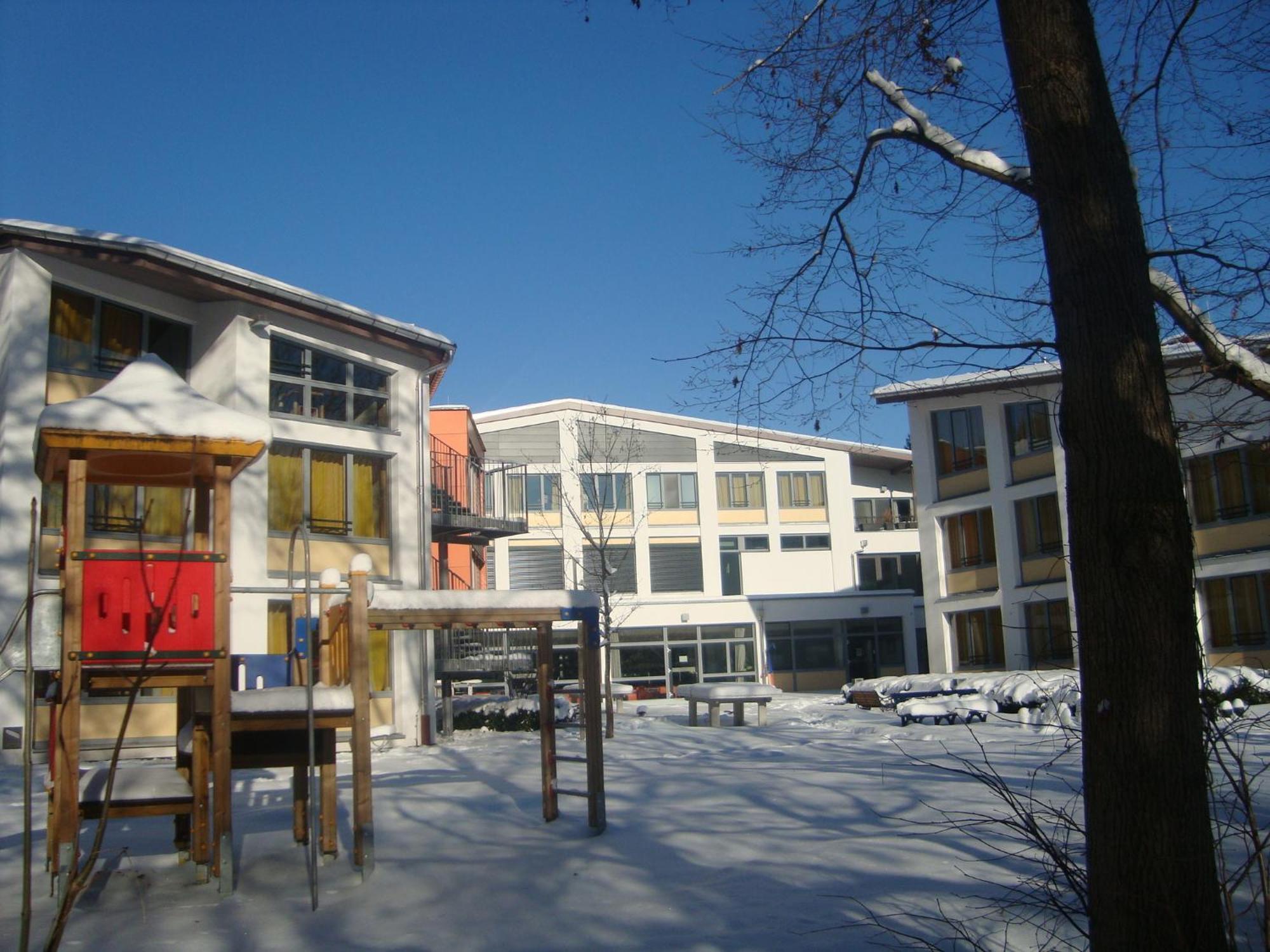 Hi Munich Park Youth Hostel — Photos 1